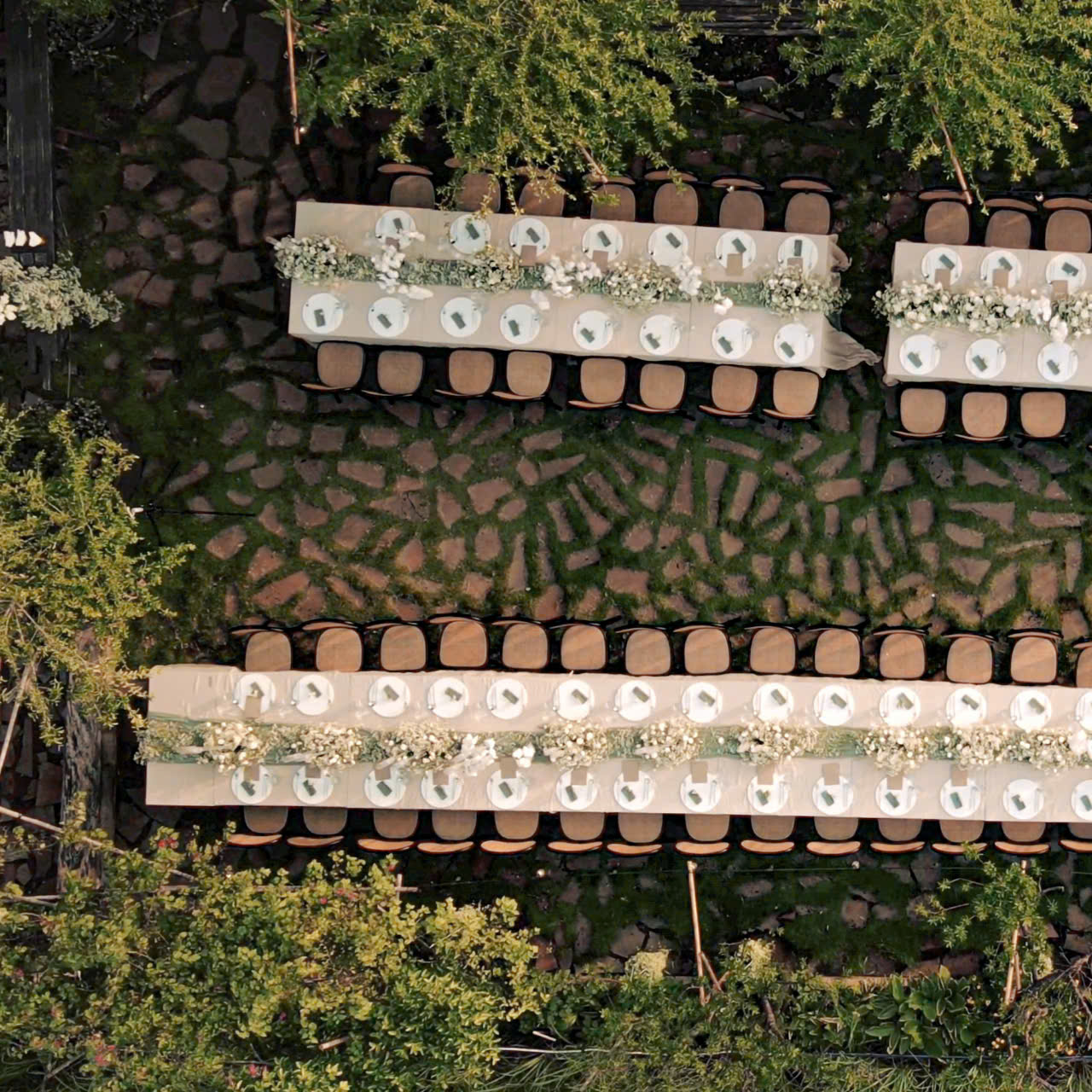 Adaptable Green Roof erraces - Mái Xanh Linh Hoạt